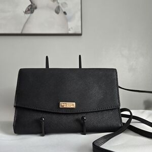 Kate Spade Laurel Way Winni Saffiano Leather Crossbody Clutch Wallet – Black